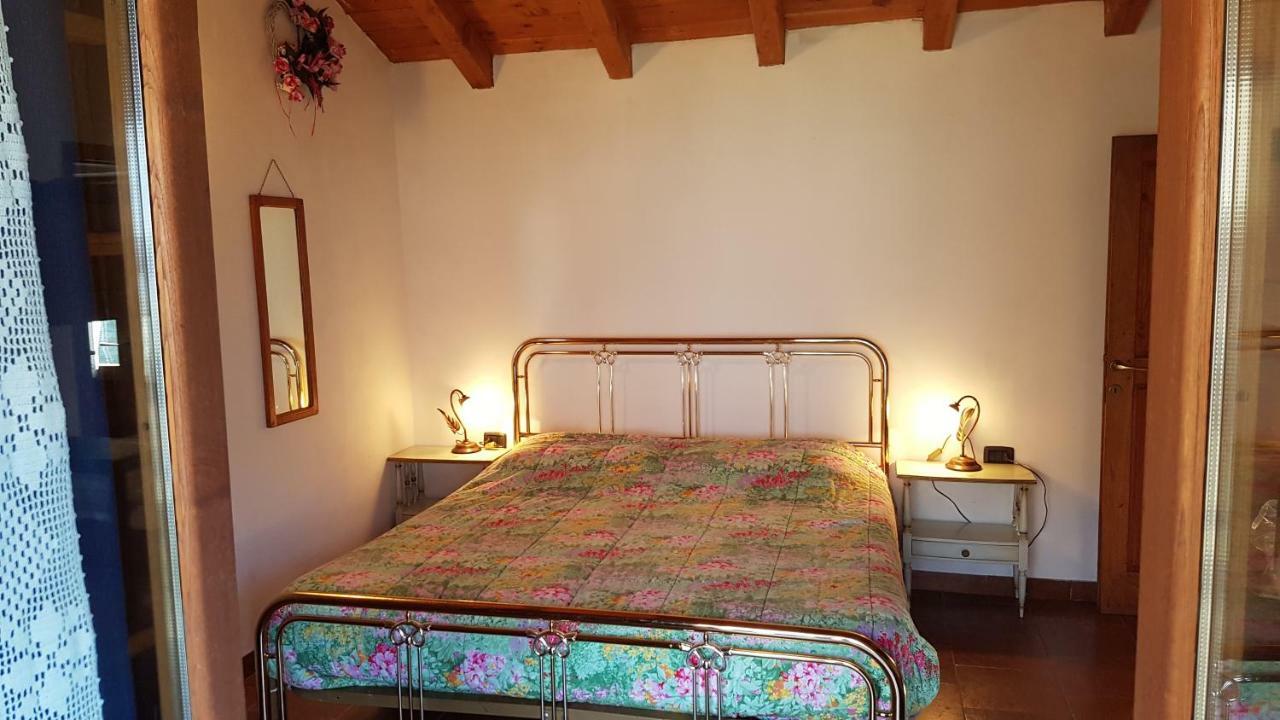 Agriturismo Volpe Golosa Morbegno Bagian luar foto